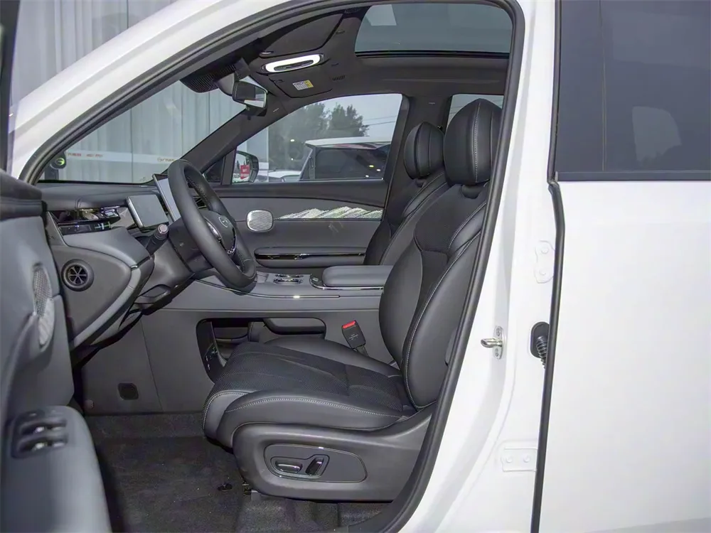 electric and hybrid vehicles