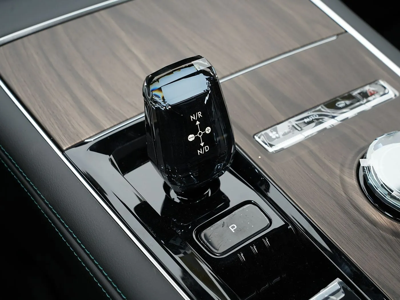 electric new car deals