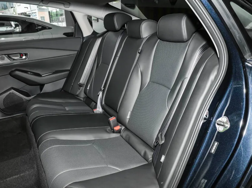 electric 7 passenger suv